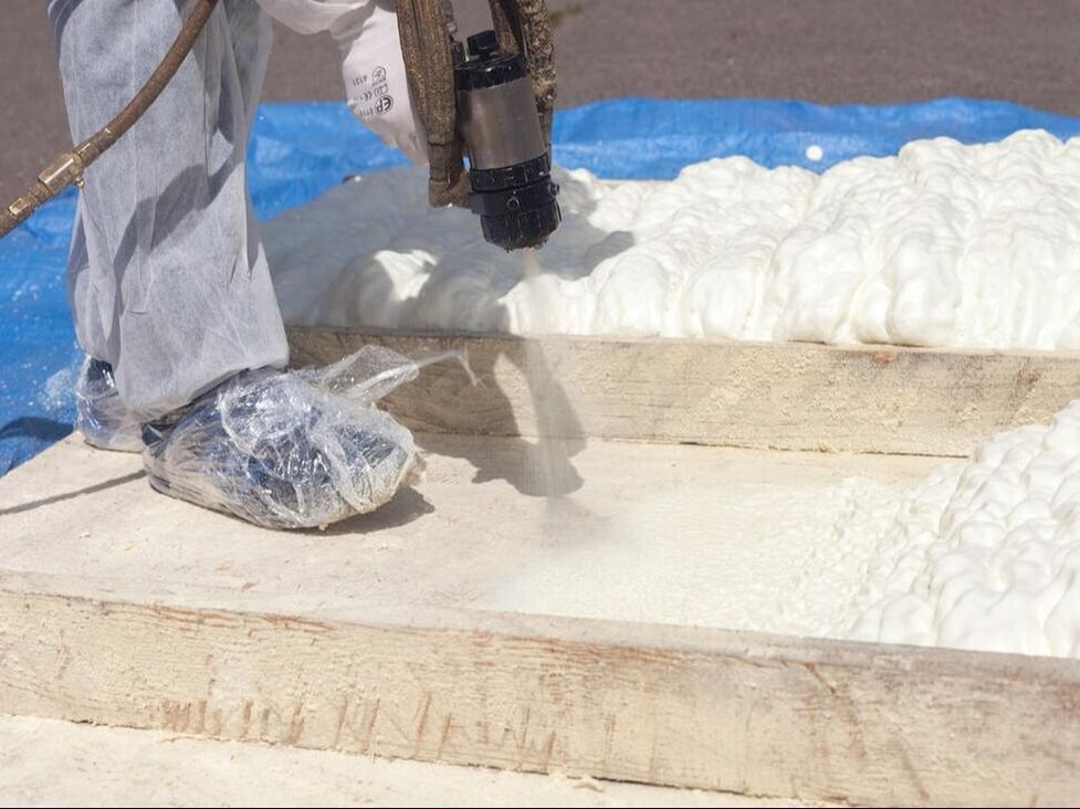 Installing Spray Foam Insulation Bowling Green, KY